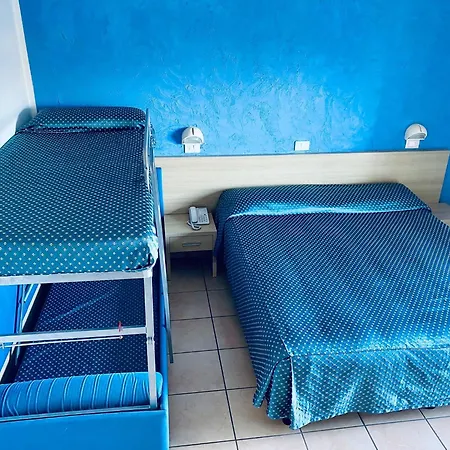 Souvenir - Koolibry 3*