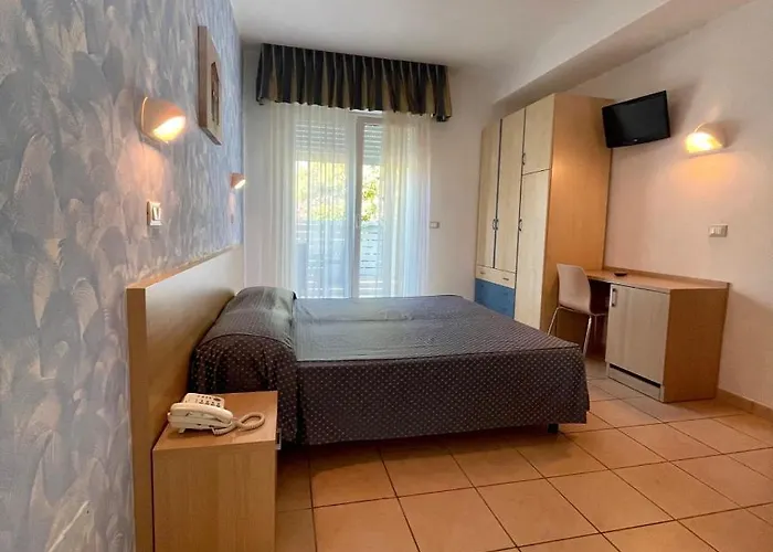 Souvenir - Koolibry 3* Cervia